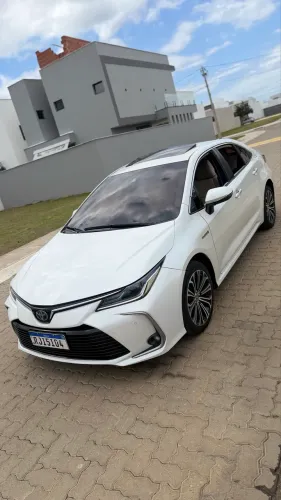 Toyota Corolla Altis Prem. Hybrid 1.8 Flex AUT 2022