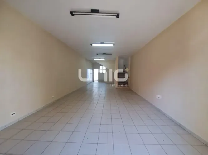 Salão para locação no bairro Centro em Piracicaba - SP. REF: SA3155