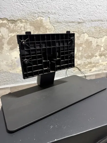 Base Pedestal Suporte De Mesa Para TV / Monitor LCD LED - Preto