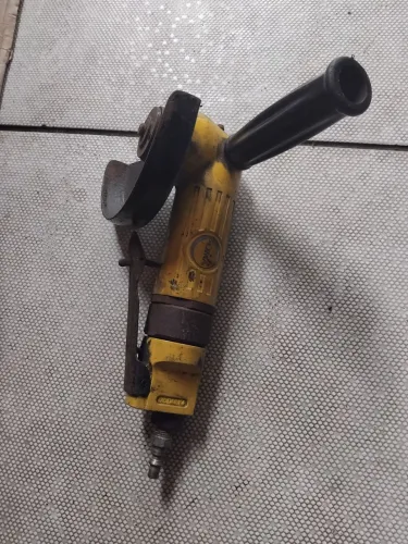 Lixadeira pneumatica usada 