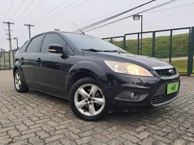 Ford Focus 2.0 16v/ 2.0 16V Flex 5P 2013
