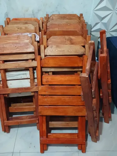 Vendo cadeiras pra bares, restaurantes, área externa R$60 cada , novas
