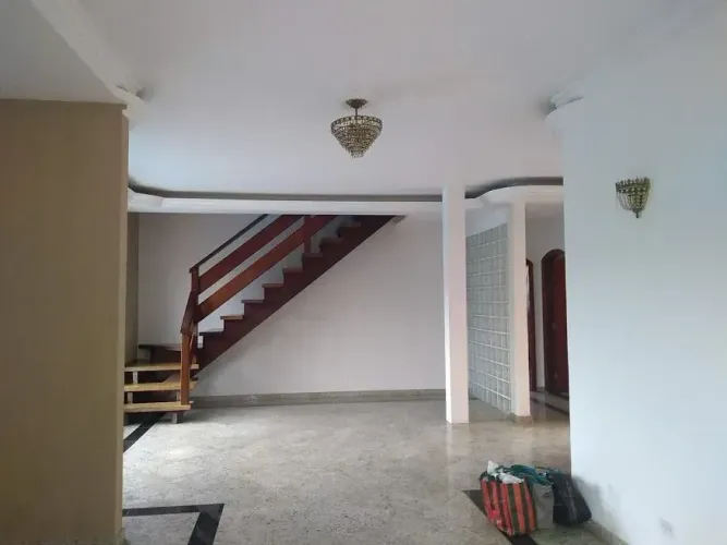 Sobrado com 5 dormitórios à venda, 499 m² por R$ 1.855.000,00 - Jardim das Indústrias - Sã
