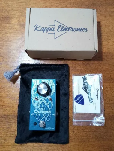 Pedal Booster Kappa Octopus Ganho e Volume, Completo na Caixa, Estado de Novo