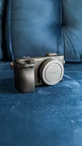 Sony a6400