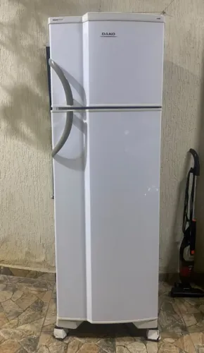 Geladeira Dako