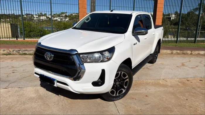 Toyota Hilux CD SR 4X4 2.8 TDI Diesel Aut. 2022