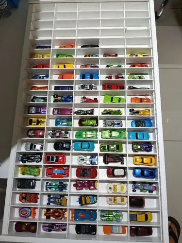 Carrinhos Hotwheels usados