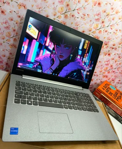 Notebook Lenovo Core i5/8Gb TURBO na Caixa!
