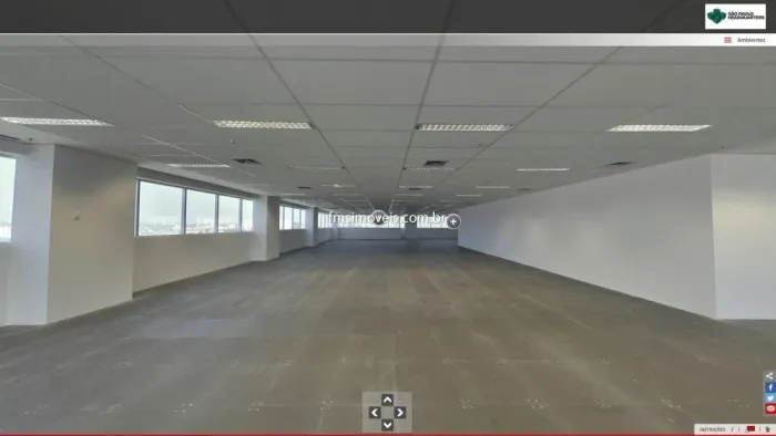 Conjunto comercial com 417m² na Av. das Nações Unidas.