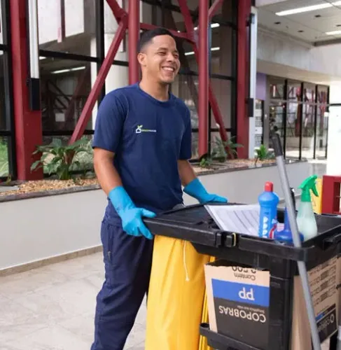 Auxiliar de Serviços Gerais
