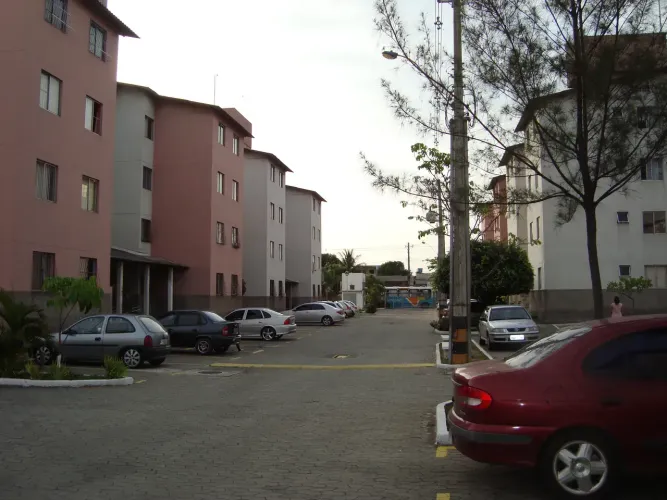 Imóvel para aluguel possui 70 metros quadrados com 2 quartos em Vale Encantado - Vila Velh