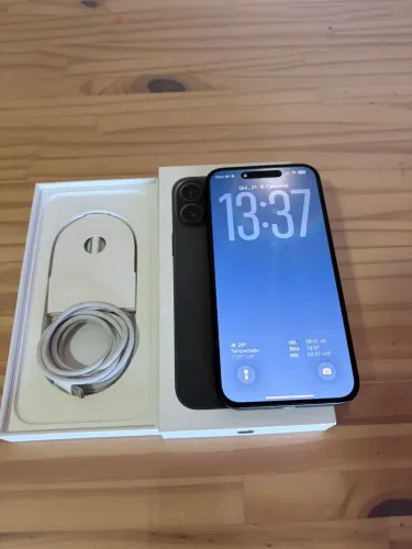 iPhone 16 Plus 128GB - com seguro (Apple Care +) contra danos até Março 2028