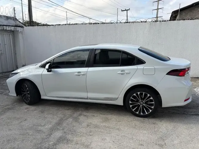 Toyota Corolla Altis 2.0 Flex 16V Aut. 2024