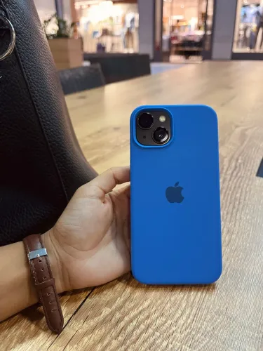 iPhone 13, 128GB. Aparelho nunca aberto e sem defeitos.