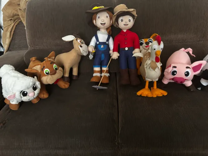 Bonecos  fazendinha 