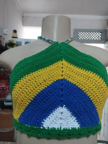 Croped Brasil em crochê 