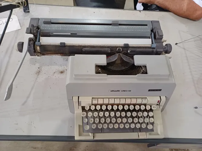 Máquina de escrever