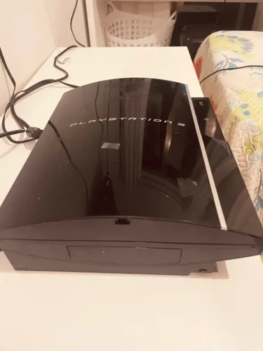 PlayStation 3 (PS3 Fat Black Piano 80GB) - Para conserto ou peças