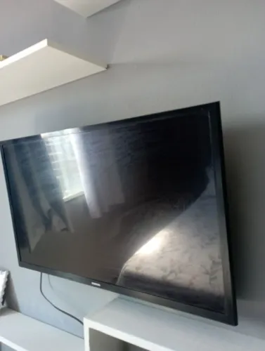 Tv Samsung conservada smart 32 polegadas