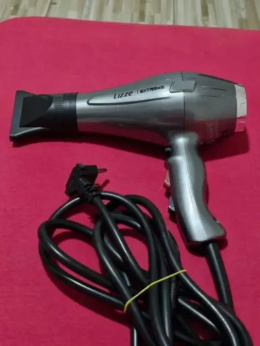 Secador de cabelo
