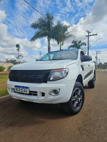 Ford Ranger XLS 2.5 16V 4X2 CS 2015