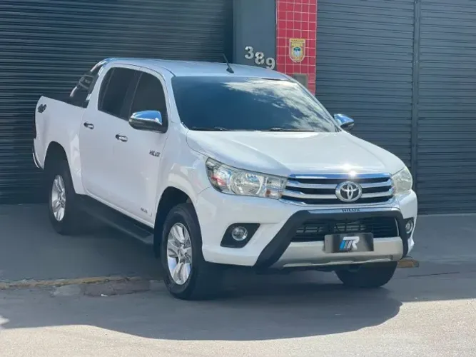 Toyota Hilux CD SRV 4X4 2.8 TDI Diesel Aut. 2018