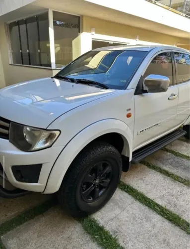L200 triton hsl 2015