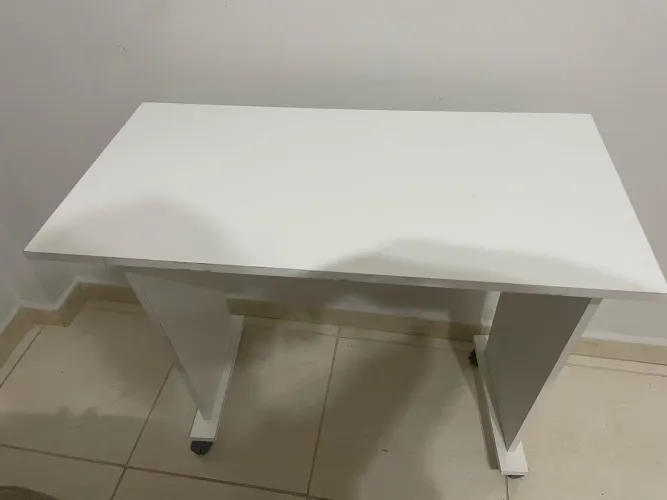 Mesa escrivaninha 
