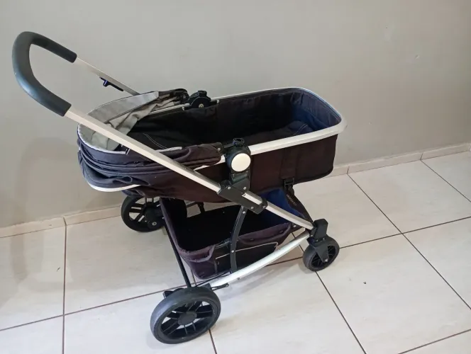 Carrinho de Bebê Kiddo