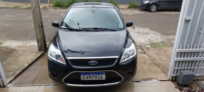 Ford Focus Titanium 2.0 16V Flex 5P Mec. 2012