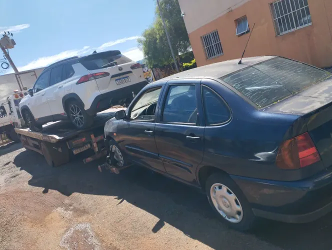 SOS SERVIÇOS DE GUINCHO AUTO SOCORRO 