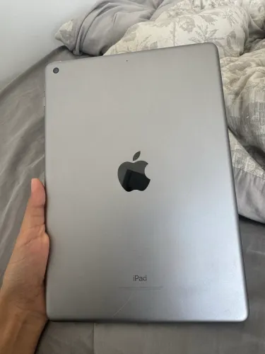 iPad 6ª Geração 128GB Wi-Fi - Cinza Espacial