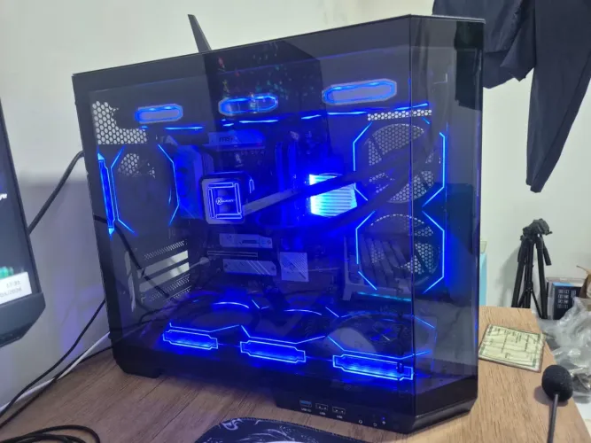 PC GAMER AM5 RYZEN 7 7800x3d 
