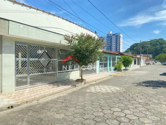 Casa em Rua Emidio Soares Lopes - Centro - Mongaguá/SP