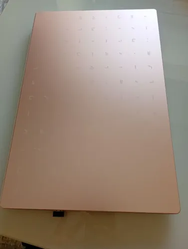 Notebook ASUS Vivobook Rose Intel Celeron 128GB 4 GB de RAM 15 polegadas