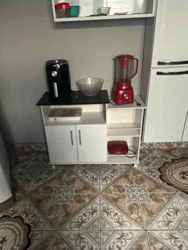 Armário multiuso