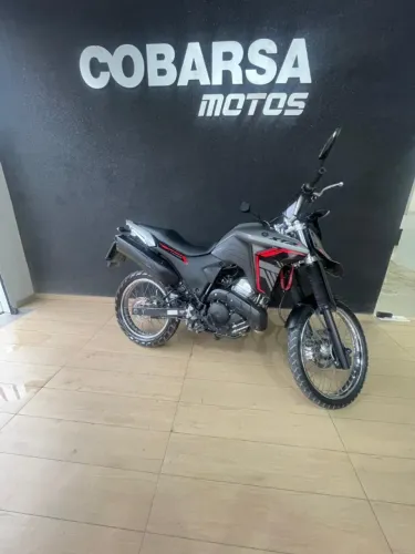 Yamaha XTZ 2025 250 Lander Connected