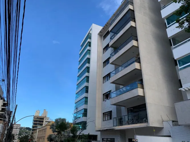 Cobertura com 5 quartos à venda, 311 m² por R$ 2.880.000 - Centro - Juiz de Fora/MG