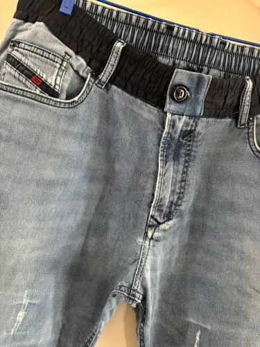 calça jeans diesel reta destroyed g