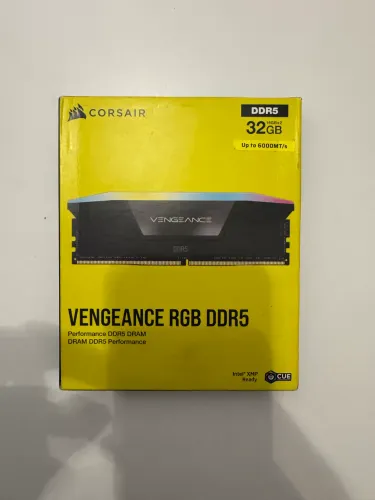 Memória RAM Corsair Vengeance, RGB, 32GB (2x16GB), 6000MHz, DDR5, CL38, Intel XMP, Preto -