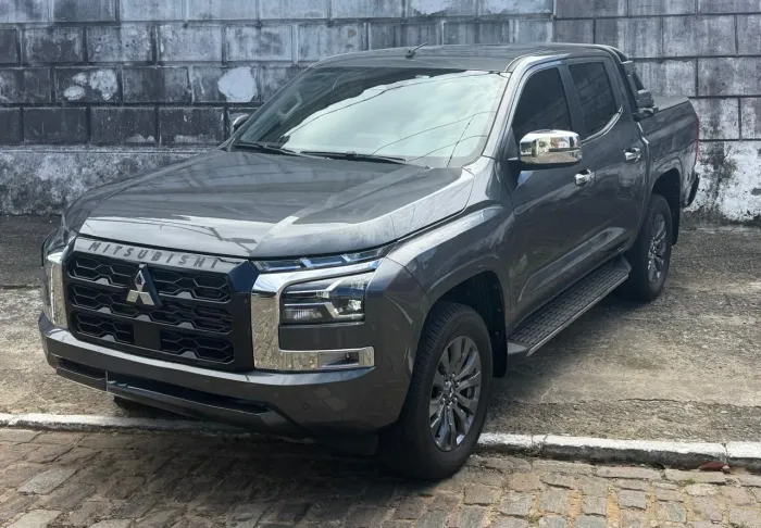 Mitsubishi TRITON HPE-S 2.4 CD 4X4 TB Diesel Aut. 2026