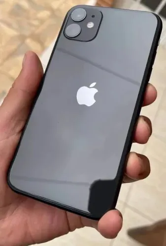 iPhone 11