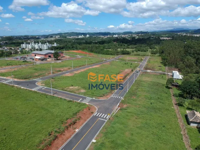 Terreno à venda, 457 m² por R$ 175.000,00 - Coloninha Zilli - Criciúma/SC
