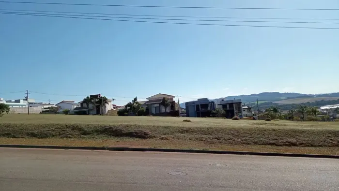 Condomínio Sete Lagos - Terreno de 1000 m²