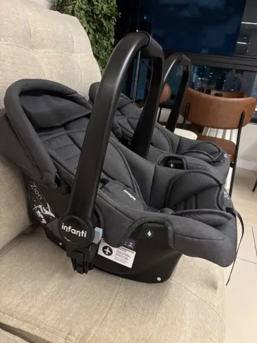 Bebê Conforto Infanti Zion