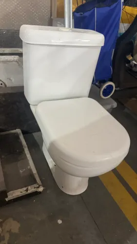 Vaso com caixa acoplada