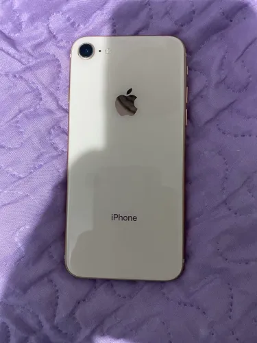 iPhone 8