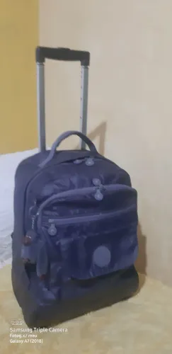 mochila kipling carrinho