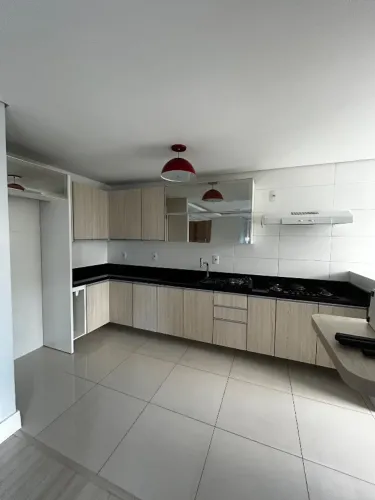 Vendo cozinha completa e rack para tv 3.300 em tudo